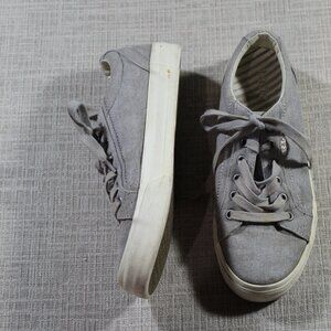 Taos Size 7.5 Grey Plim Soul Sneakers